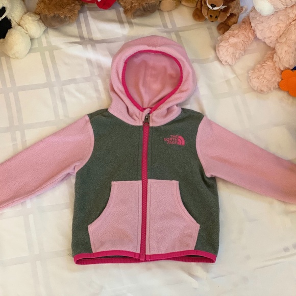 The North Face Fleece Pullover - Picture 1 of 3